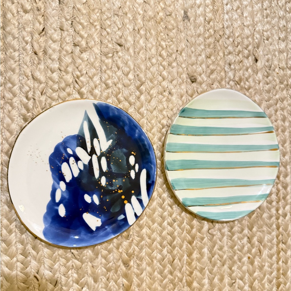 Anthropologie Suite One Studio 7.5" Plate set of two